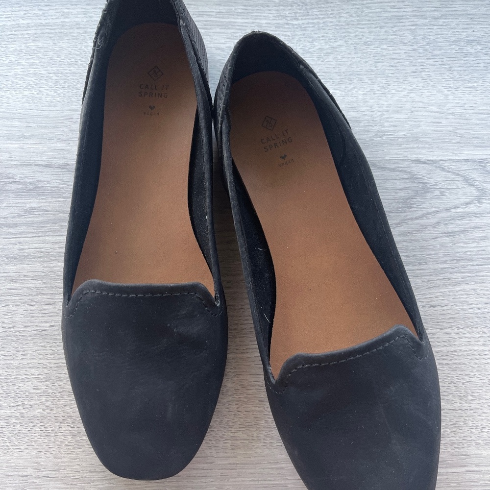 Call it Spring Black Flats